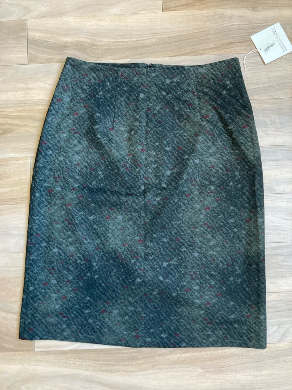 G by Gustavo Arango skirt with print career print pattern office skirt size 6